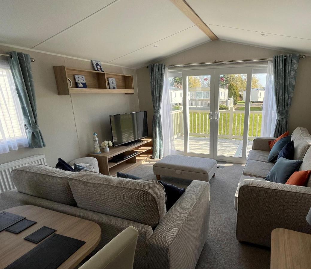 Private Rented Caravan Situated At Southview Holiday Park Winthorpe  Exterior foto